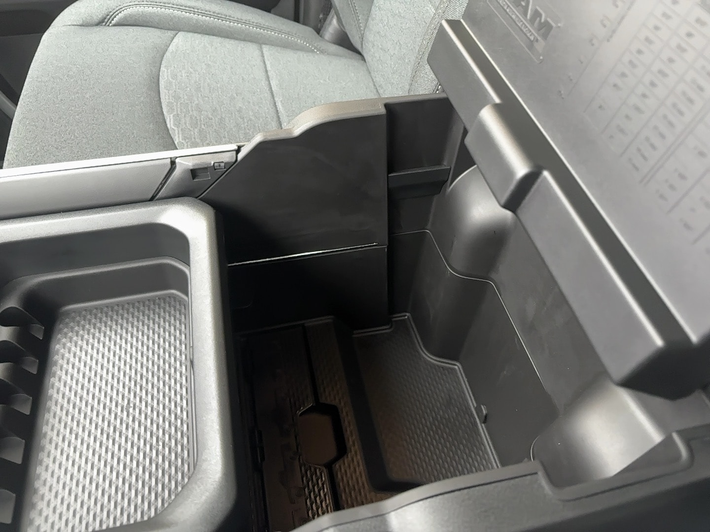 2026 RAM 2500 Big Horn - Photo 38