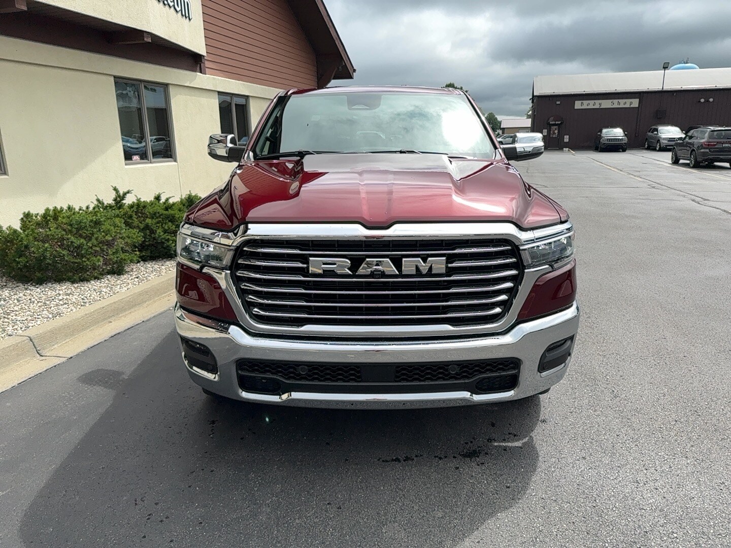 2026 Ram 1500 Laramie photo 4