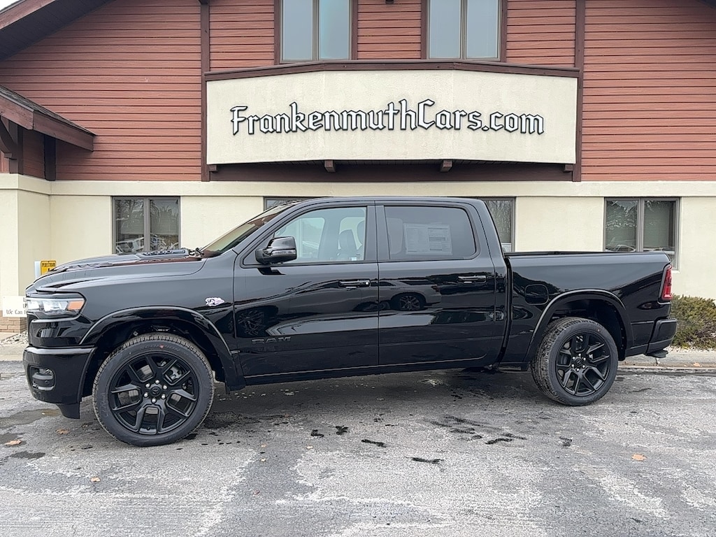 New 2026 Ram 1500 LARAMIE CREW CAB 4X4 5'7 BOX Pickup