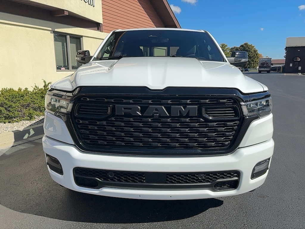 New 2026 Ram 1500 BIG HORN CREW CAB 4X4 5'7 BOX Pickup