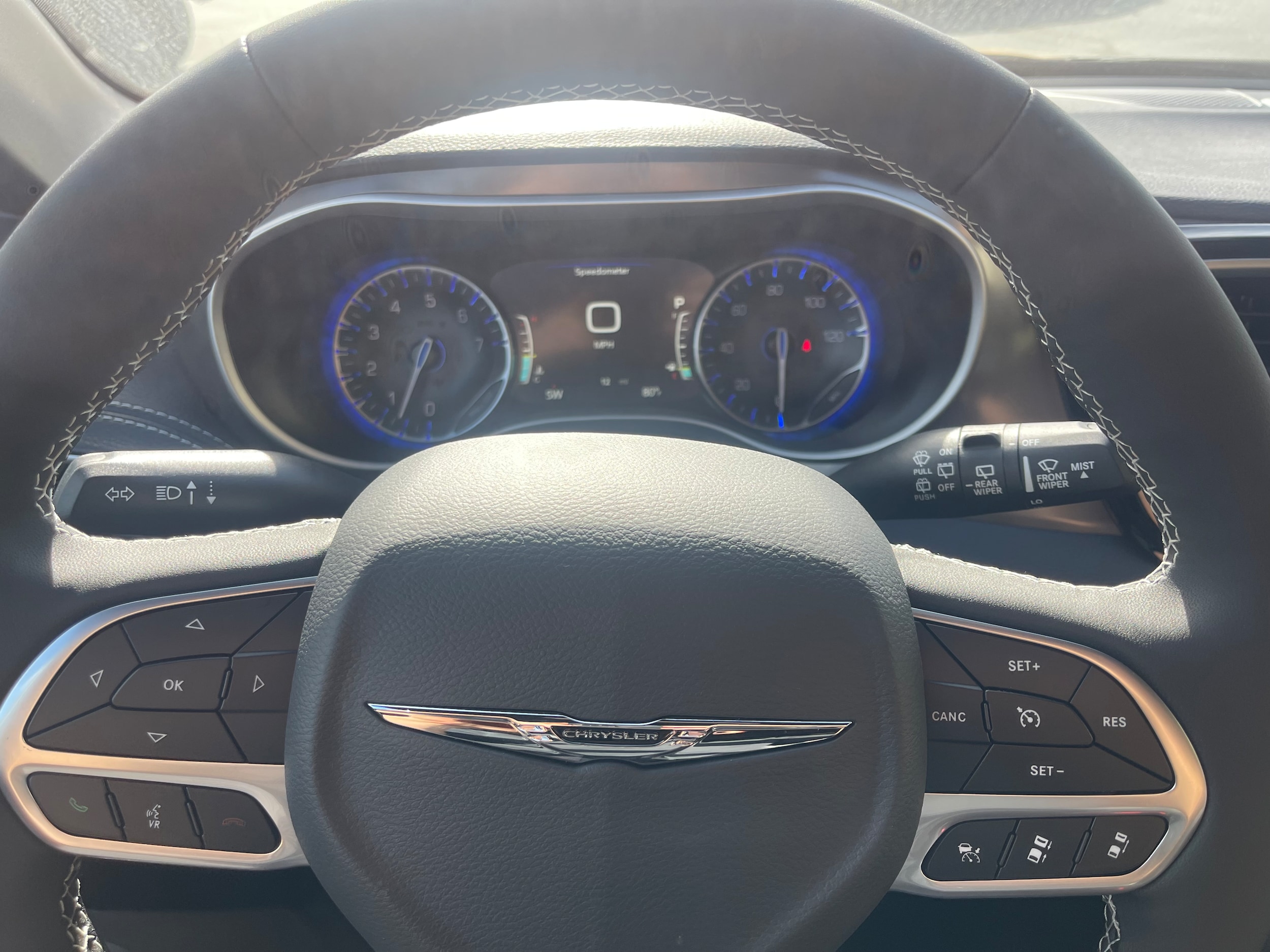 2026 Chrysler Pacifica Select - Photo 9