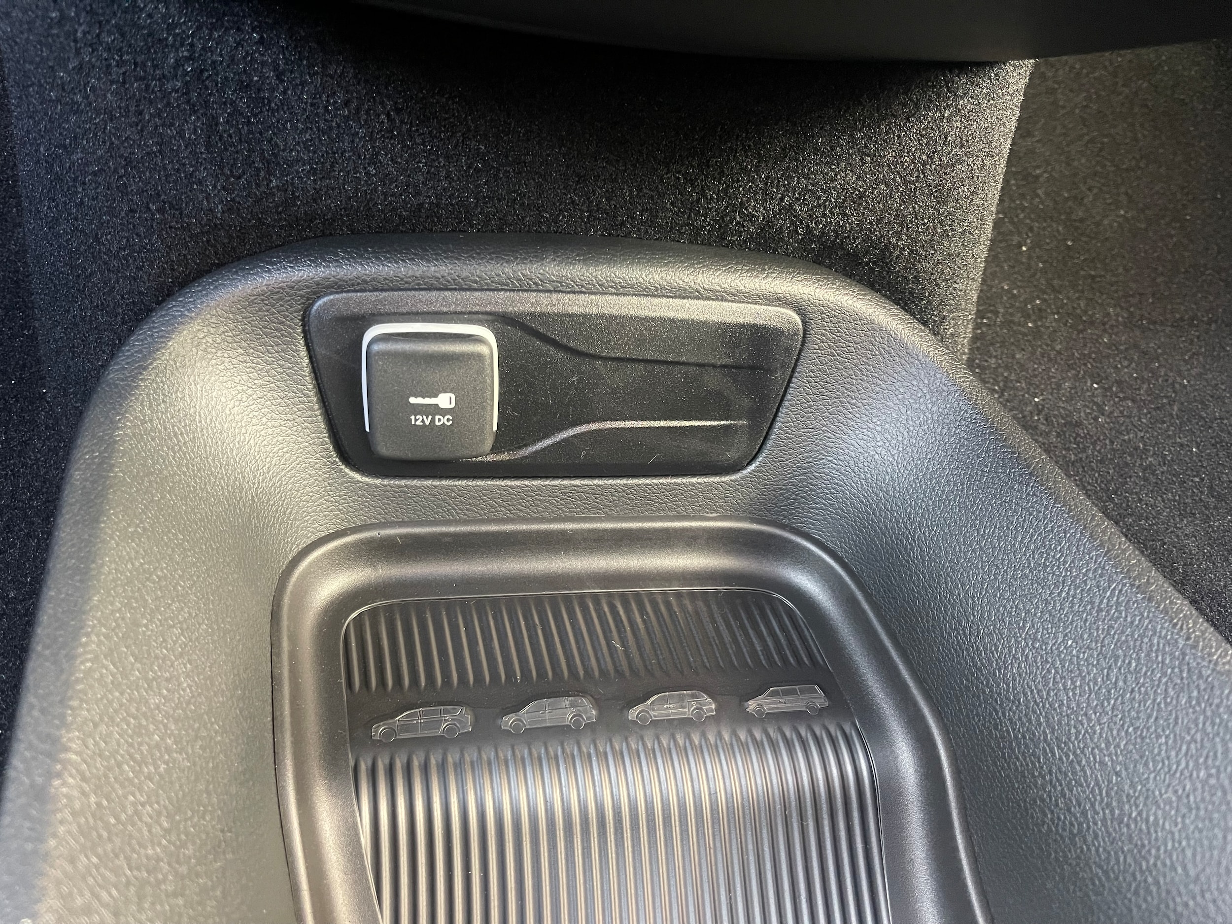 2026 Chrysler Pacifica Select - Photo 11