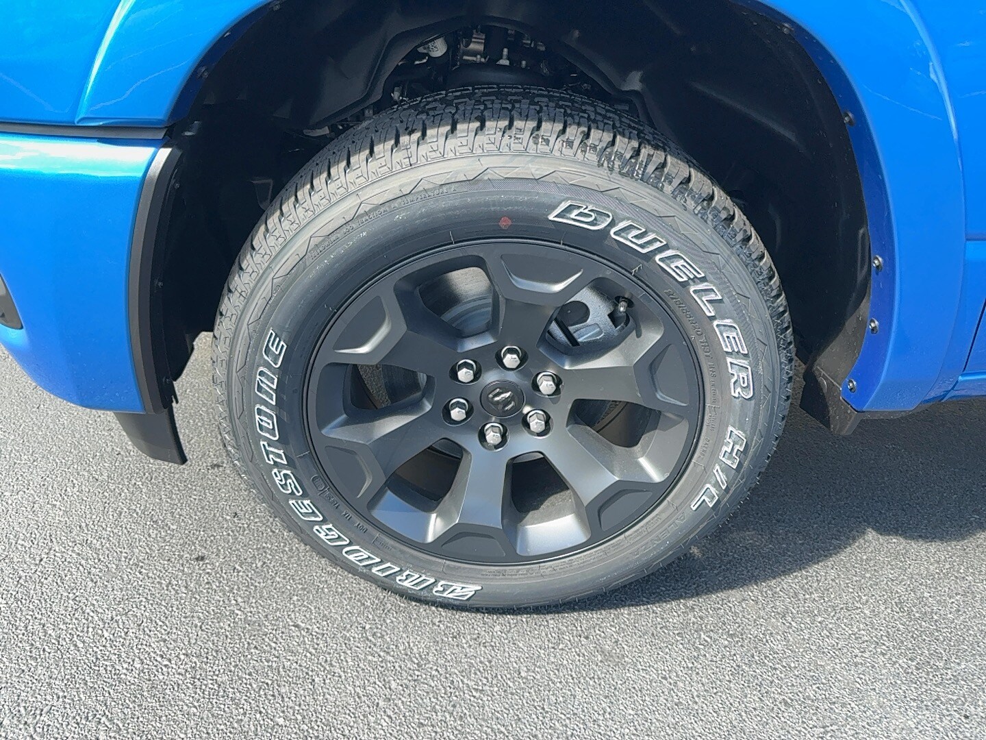 2025 Ram 1500 Big Horn photo 2