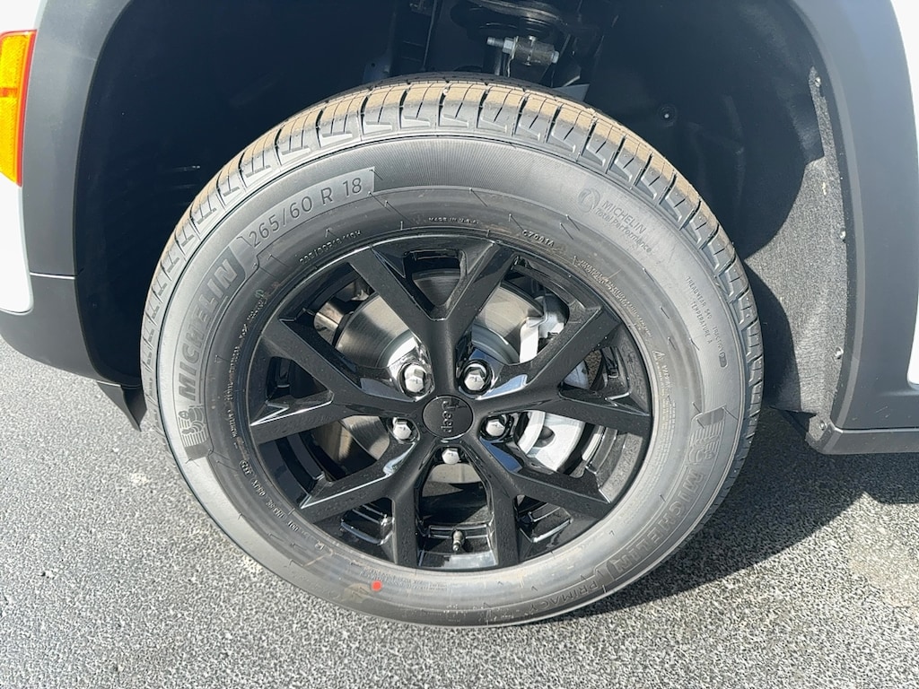 New 2025 Jeep Grand Cherokee ALTITUDE X 4X4 Sport Utility