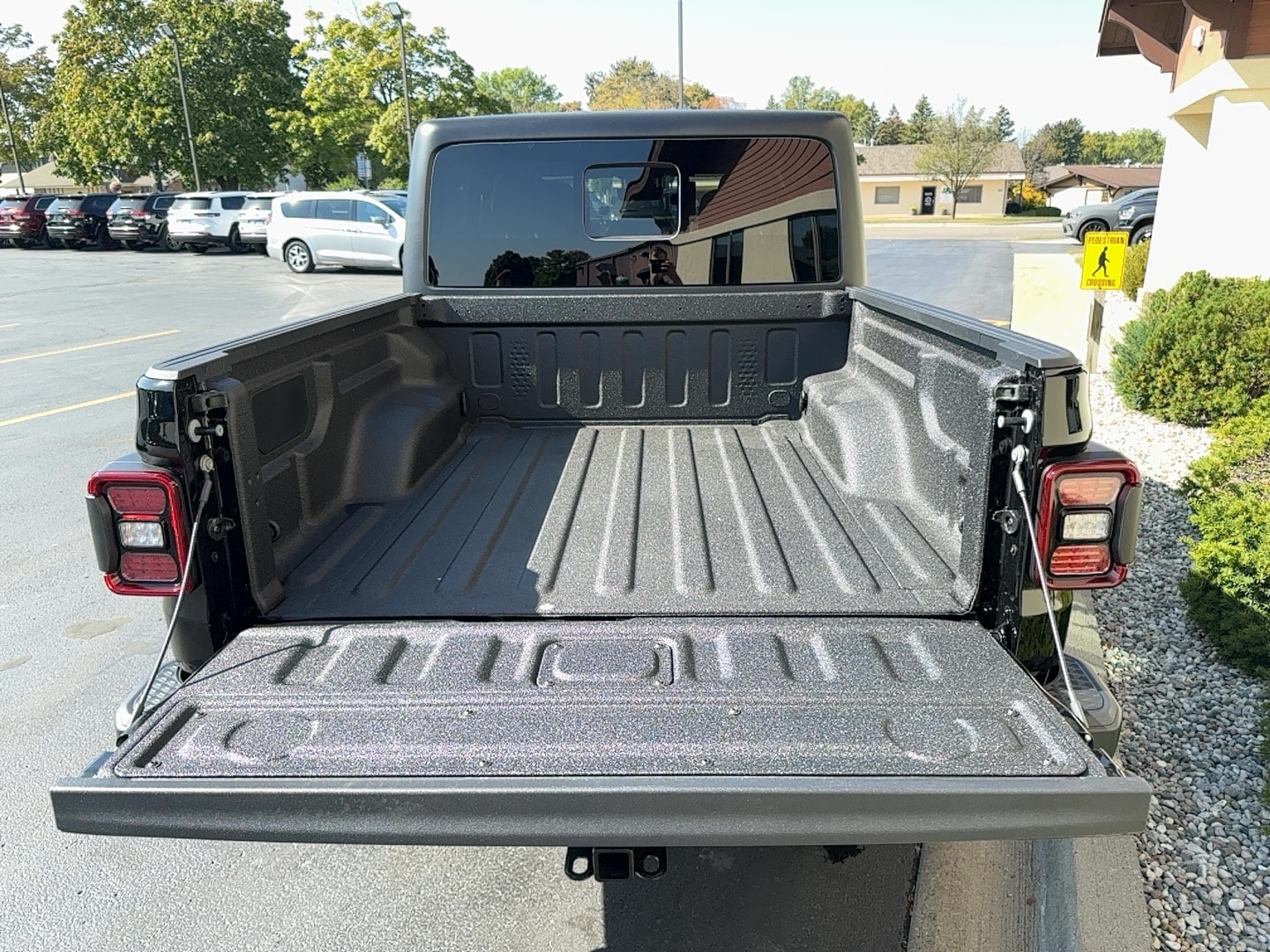 2025 Jeep Gladiator Willys - Photo 14