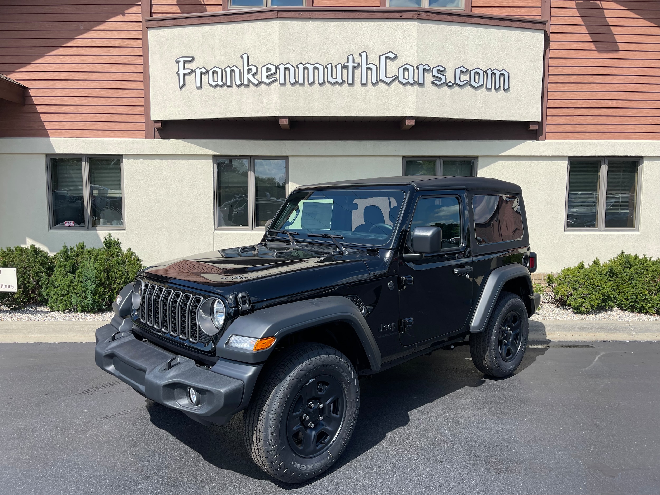 2025 Jeep Wrangler 2-DOOR SPORT