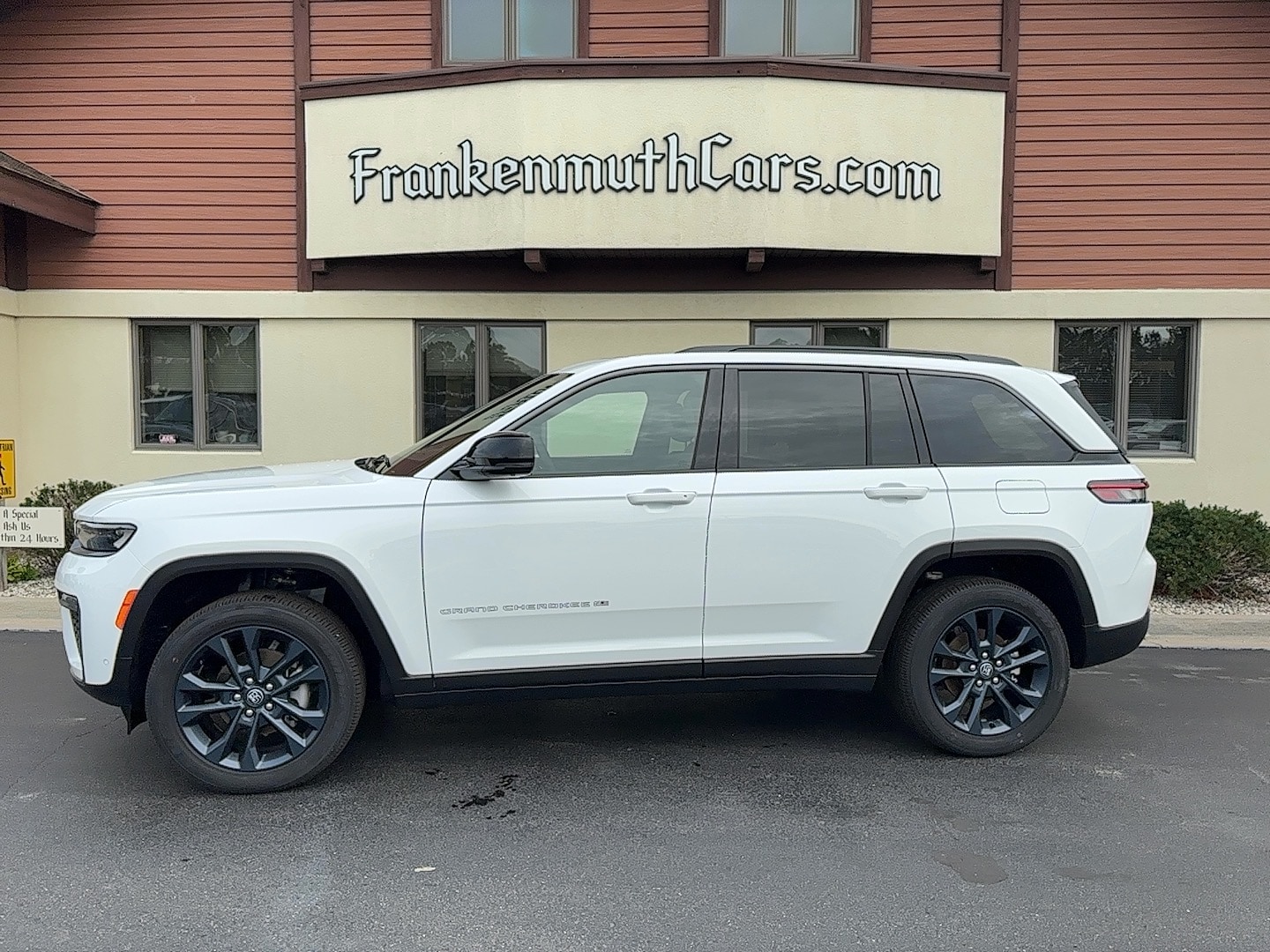 2026 Jeep Grand Cherokee