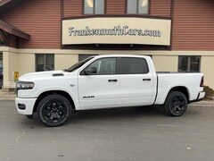2026 Ram 1500 BIG HORN CREW CAB 4X4 5'7 BOX Pickup