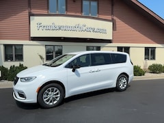 2025 Chrysler Pacifica SELECT AWD Passenger Van