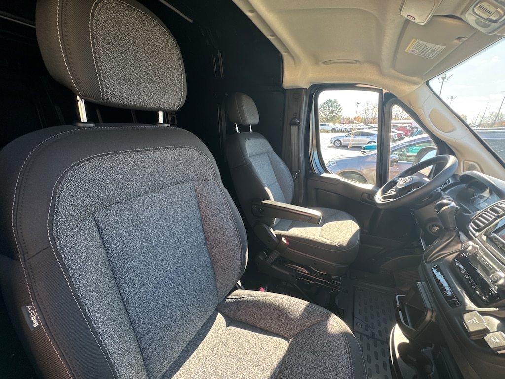New 2025 Ram ProMaster PROMASTER 3500 TRADESMAN CARGO VAN HIGH ROOF 159' Cargo Van
