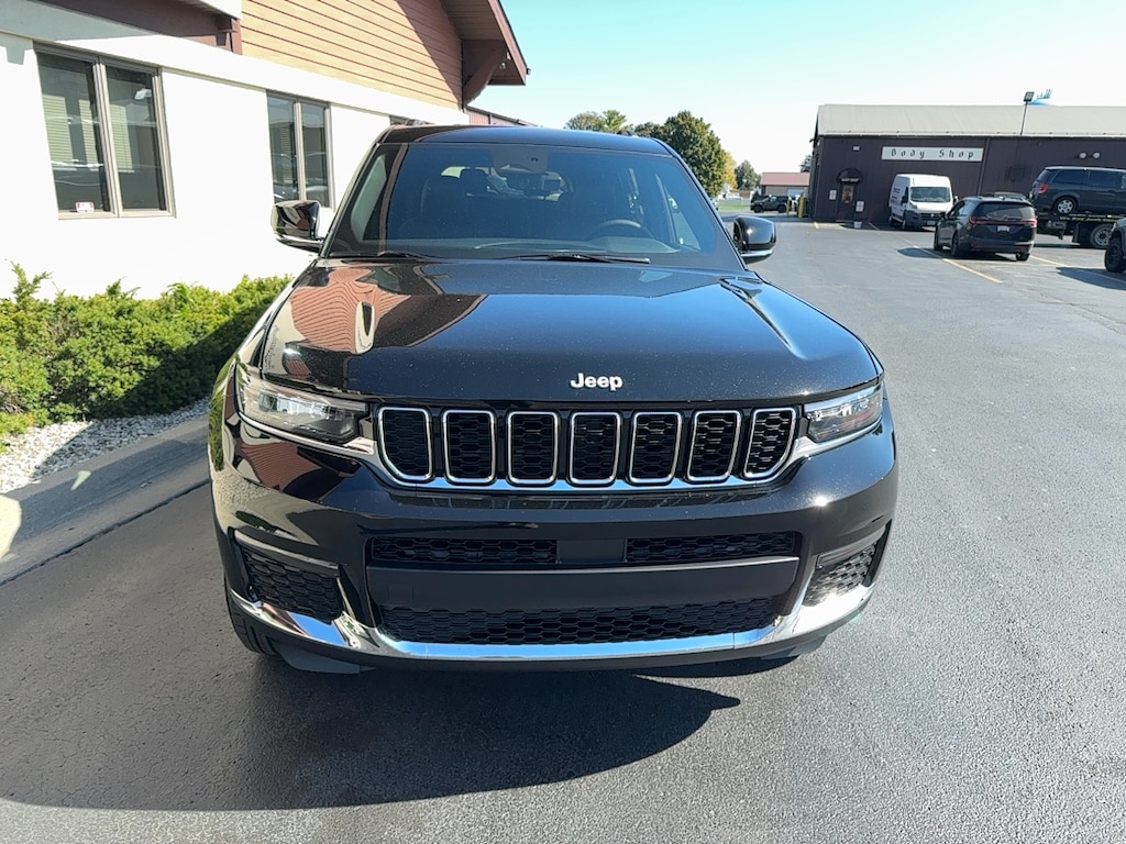 New 2025 Jeep Grand Cherokee L LIMITED 4X4 Sport Utility