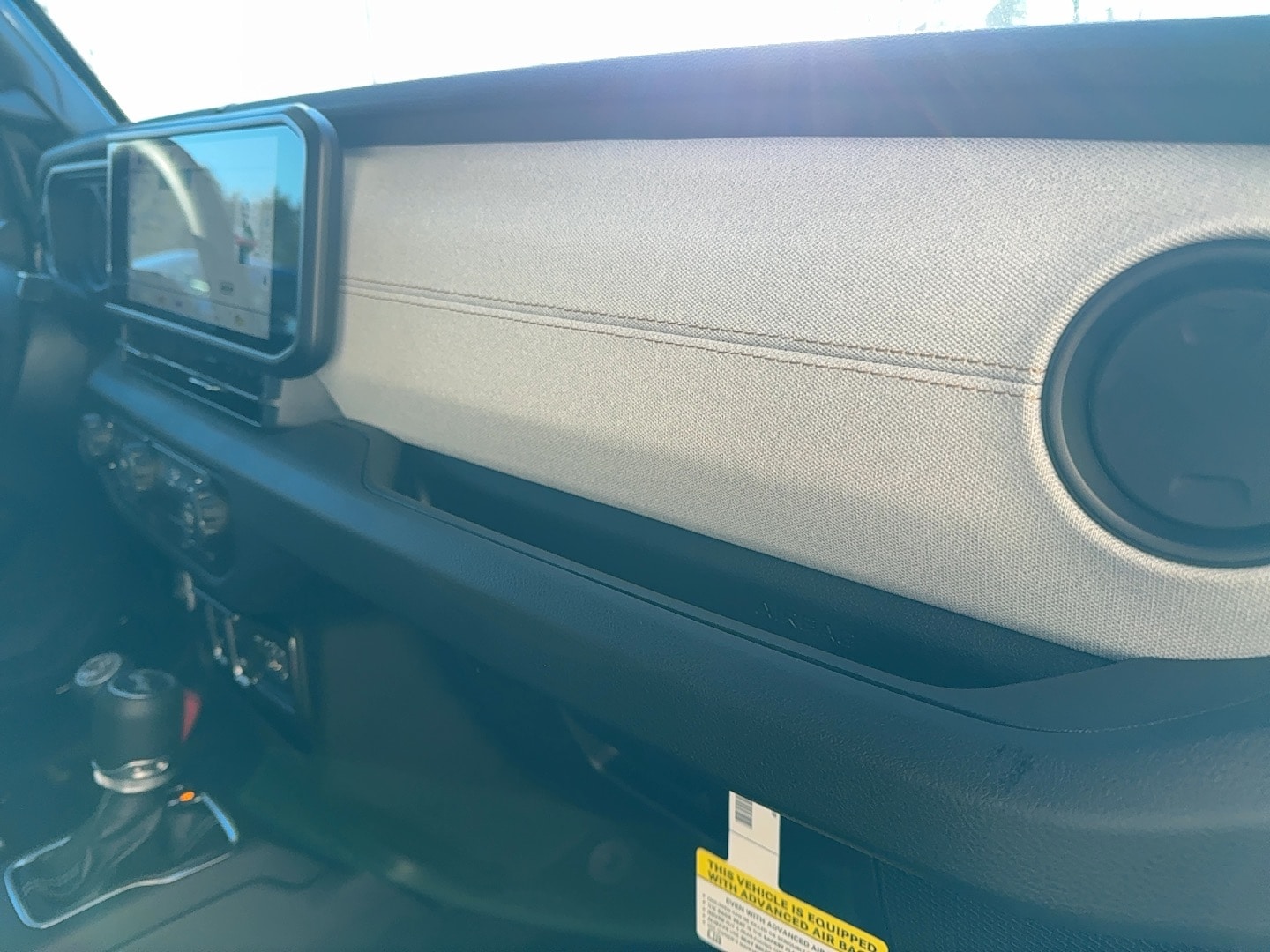 View vehicle photo 7