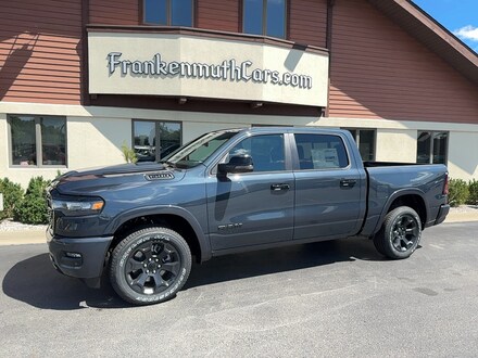 2026 Ram 1500 BIG HORN CREW CAB 4X4 5'7 BOX Pickup