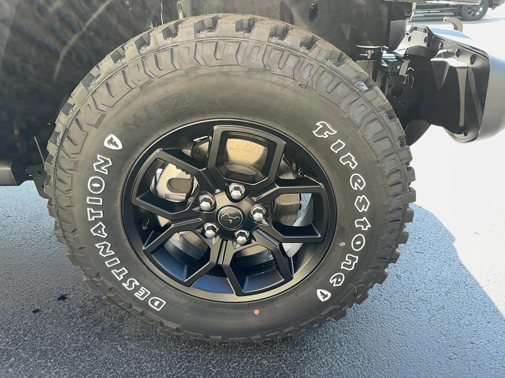 New 2025 Jeep Gladiator WILLYS 4X4 Pickup