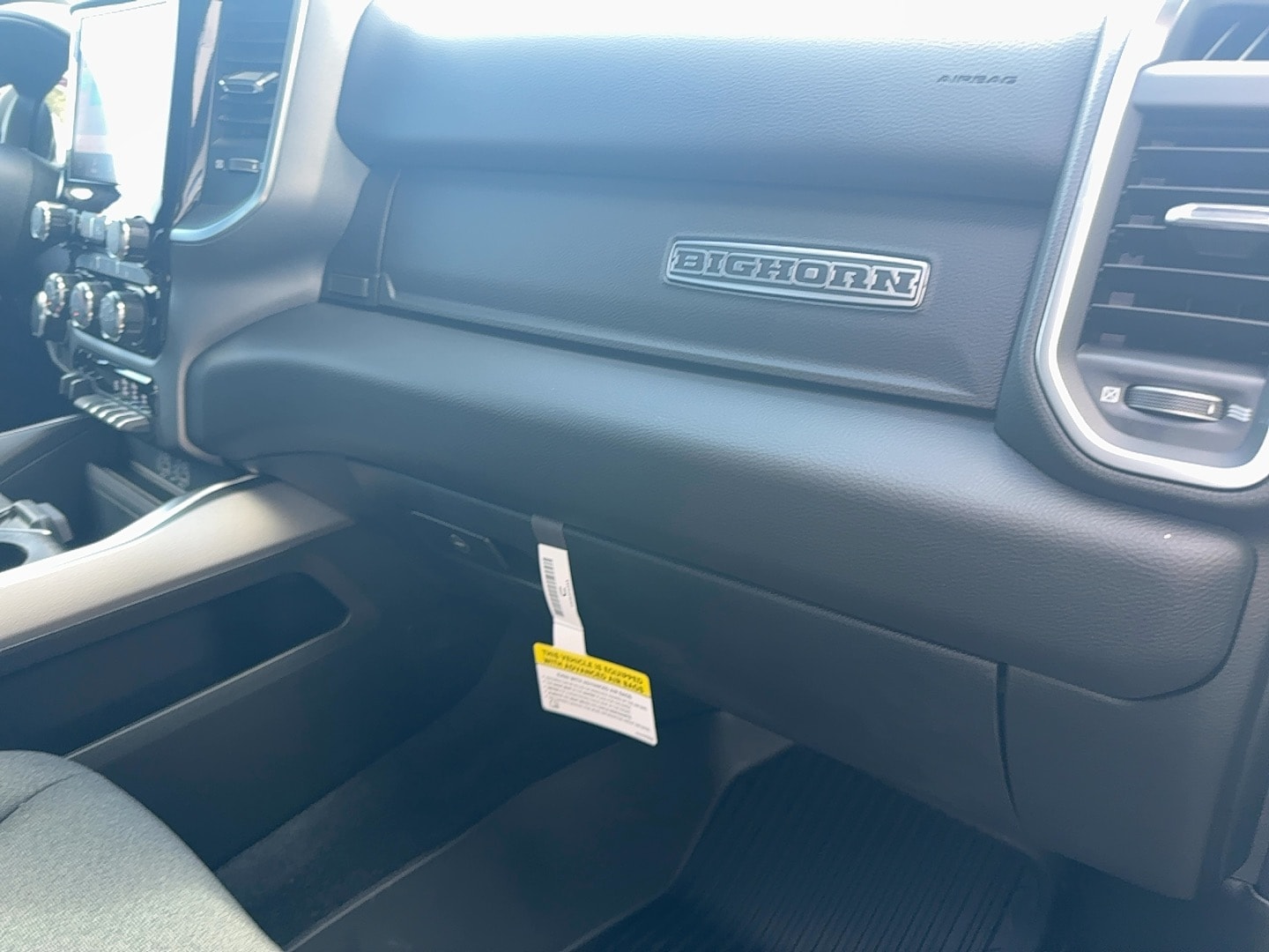 2025 RAM 1500 Big Horn/Lone Star - Photo 8