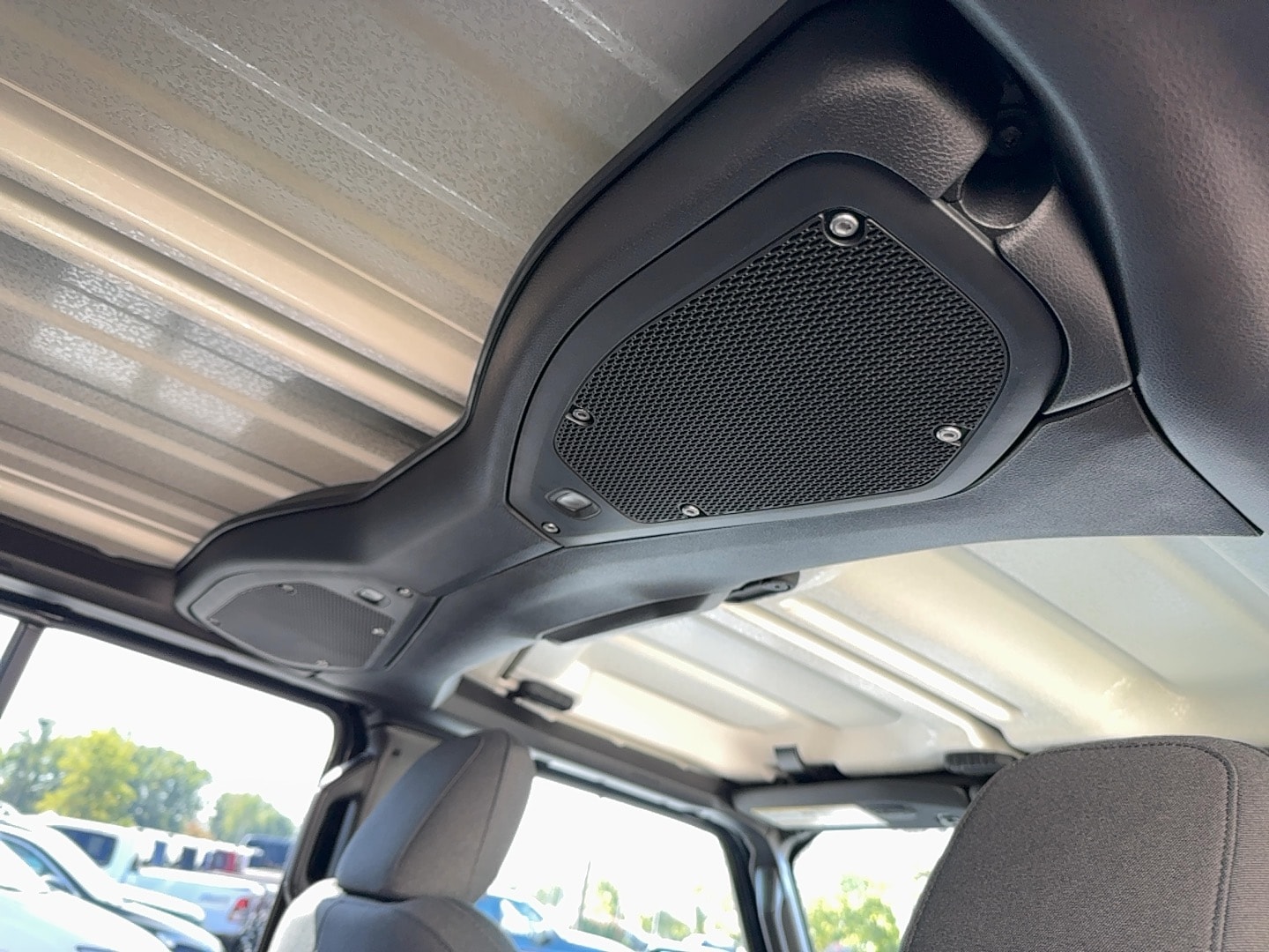 2025 Jeep Gladiator Willys - Photo 10