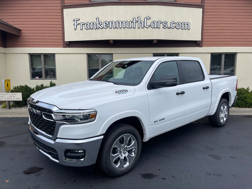 New 2025 Ram 1500 BIG HORN CREW CAB 4X4 5'7 BOX Pickup