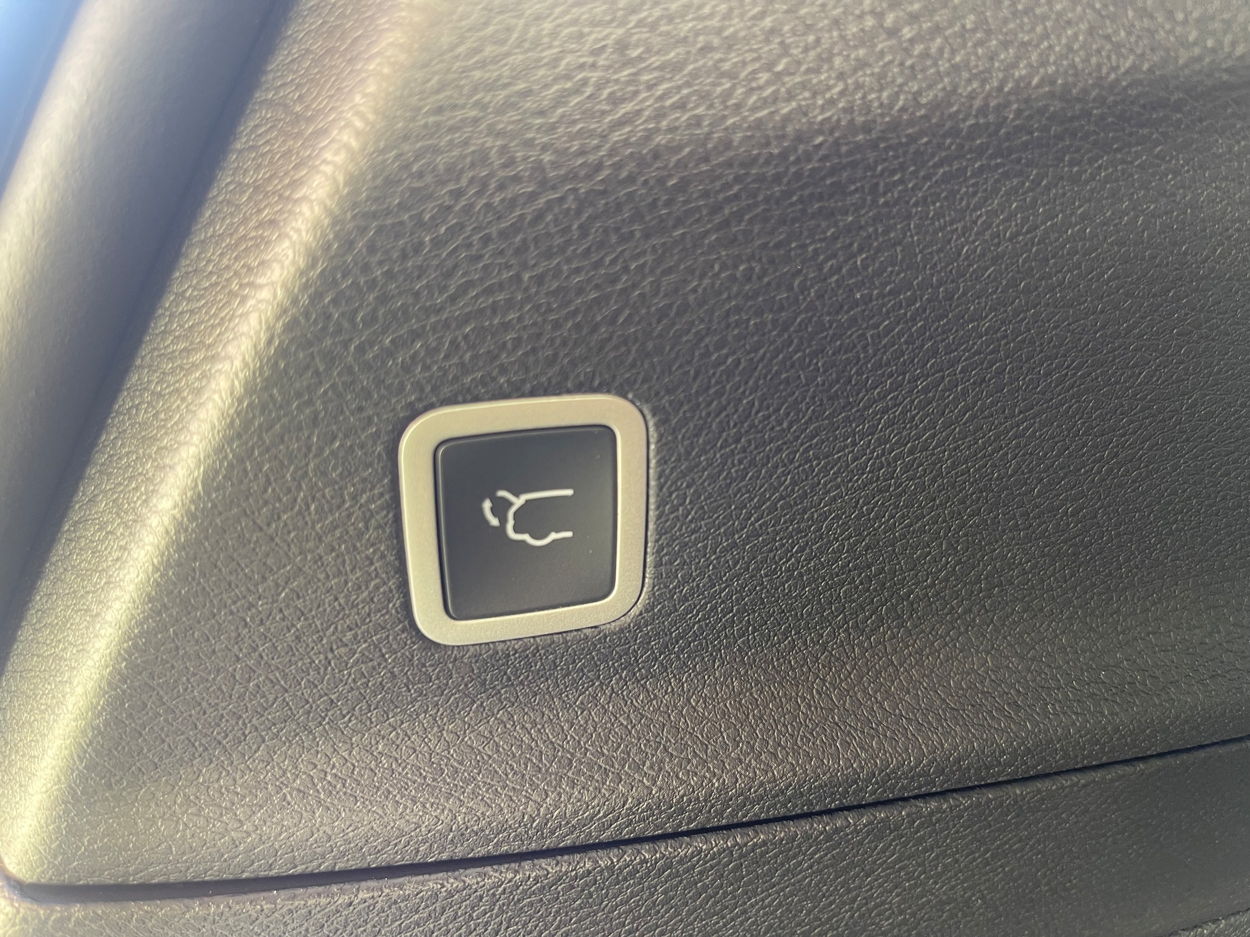 2026 Chrysler Pacifica Select - Photo 25