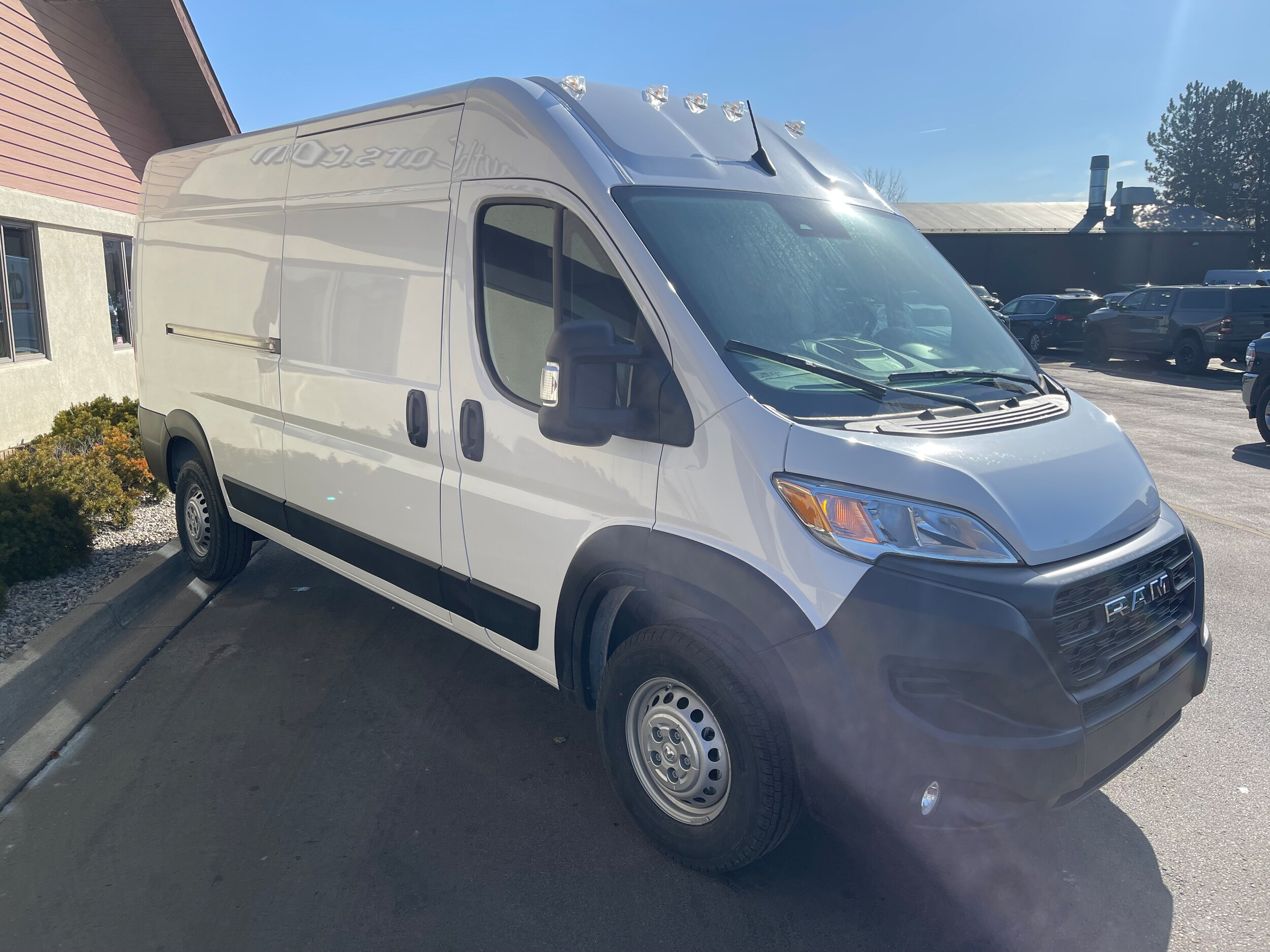 2025 Ram ProMaster 2500 photo 3