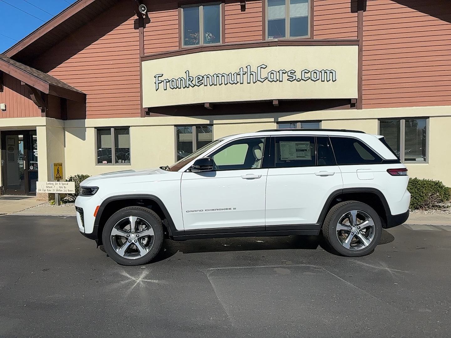 2026 Jeep Grand Cherokee