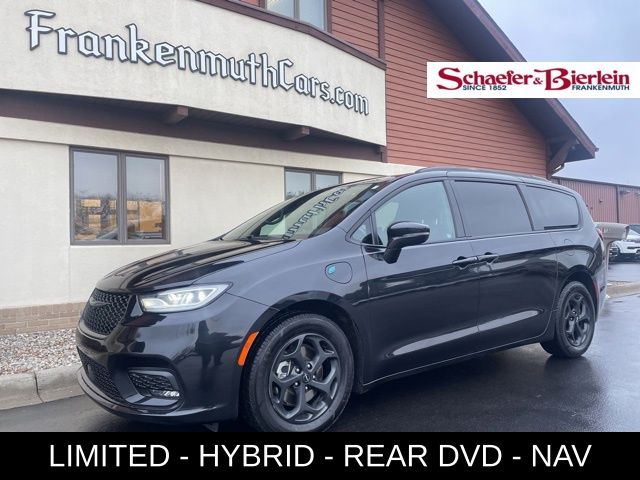 2021 Chrysler Pacifica Hybrid Limited's photo