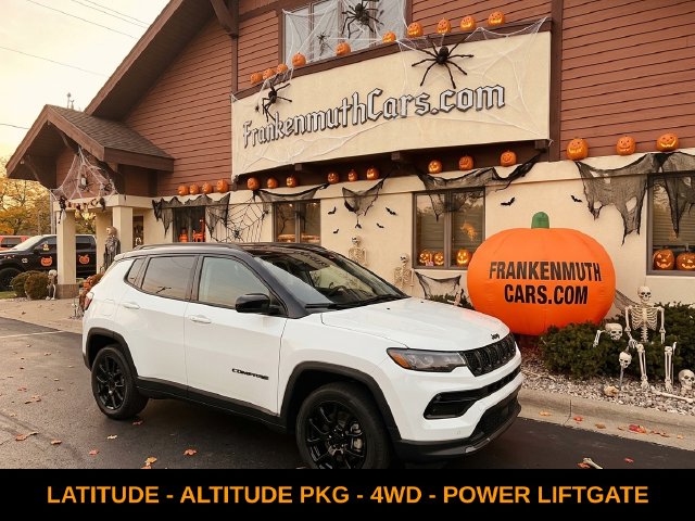 2023 Jeep Compass Altitude