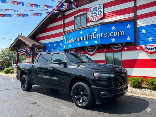 2025 RAM 1500 Big Horn/Lone Star 4x4 Crew Cab 5'7's photo