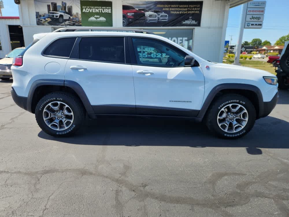 Used 2020 Jeep Cherokee Trailhawk with VIN 1C4PJMBX5LD636424 for sale in Willard, OH