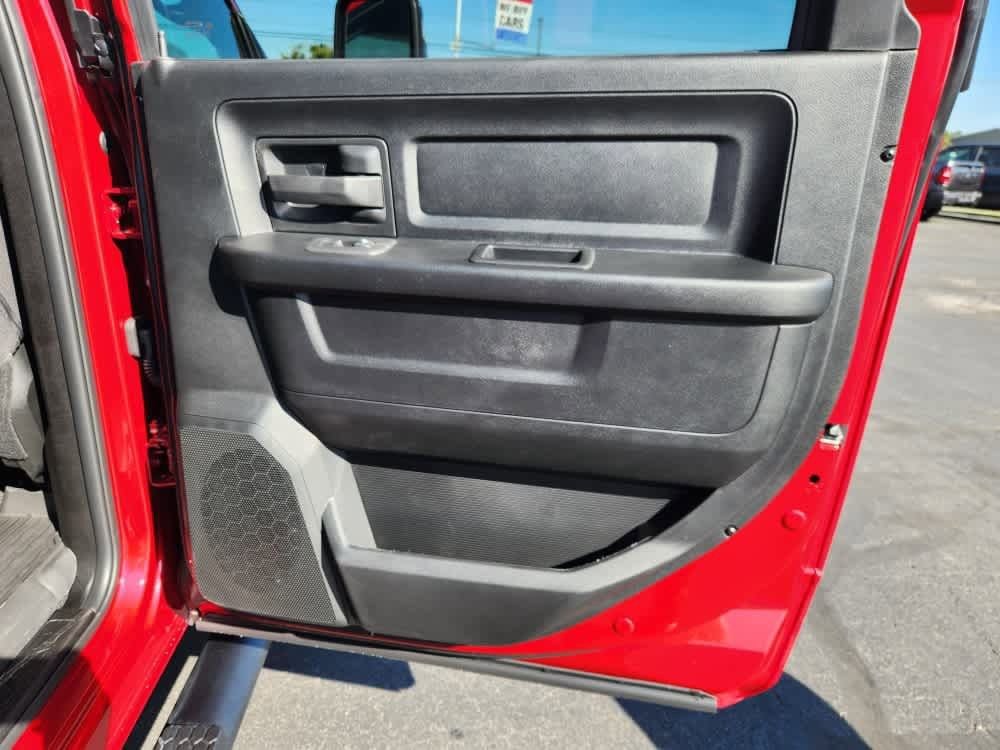 2026 RAM 3500 Tradesman - Photo 14