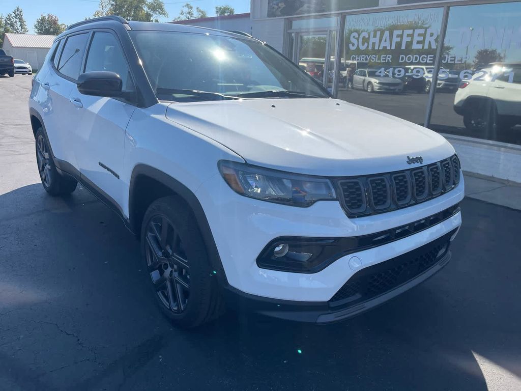2025 Jeep Compass Limited - Photo 9