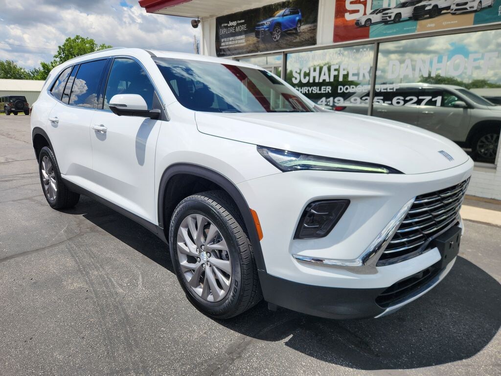 Used 2026 Buick Enclave Preferred SUV