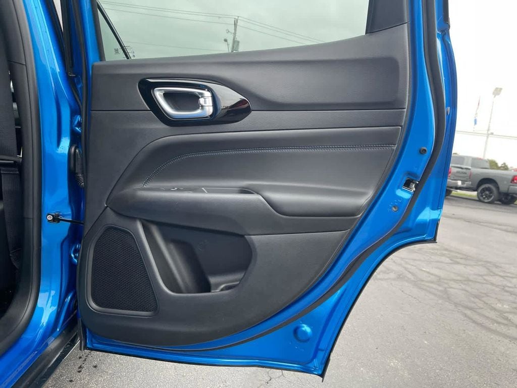 2026 Jeep Compass Limited Altitude - Photo 13