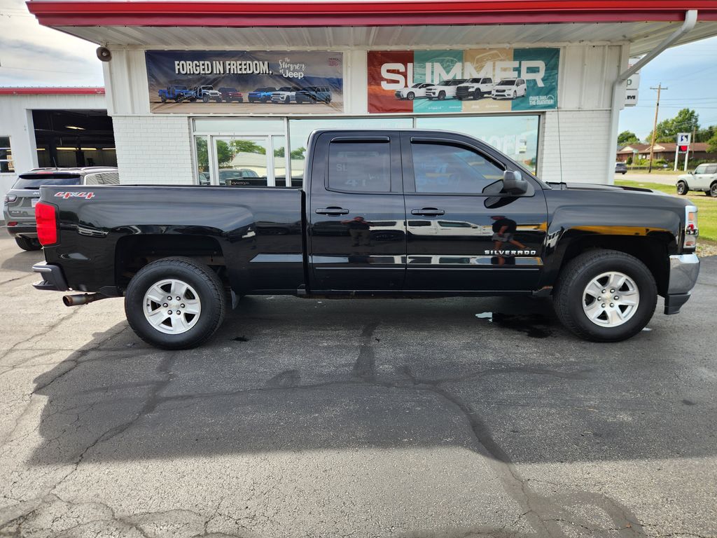 Used 2016 Chevrolet Silverado 1500 LT with VIN 1GCVKREH9GZ181477 for sale in Willard, OH