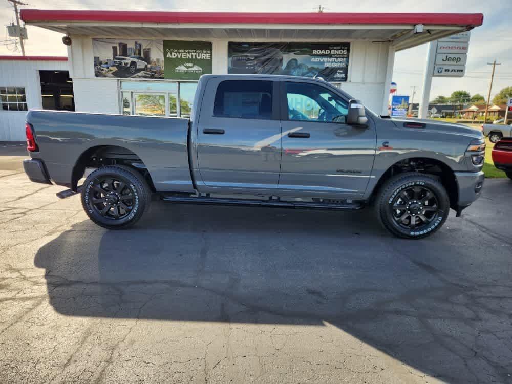 2026 RAM 2500 Big Horn - Photo 2