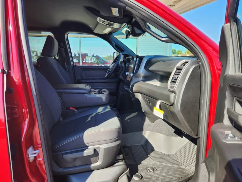 2026 RAM 3500 Tradesman - Photo 11