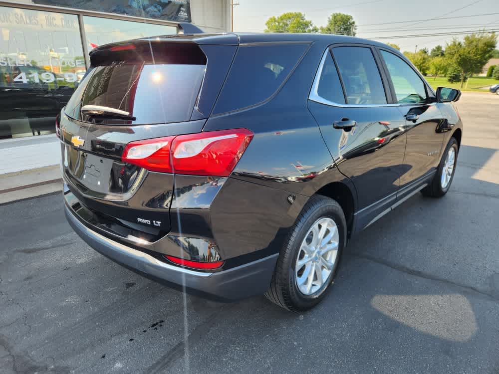 2021 Chevrolet Equinox photo 3