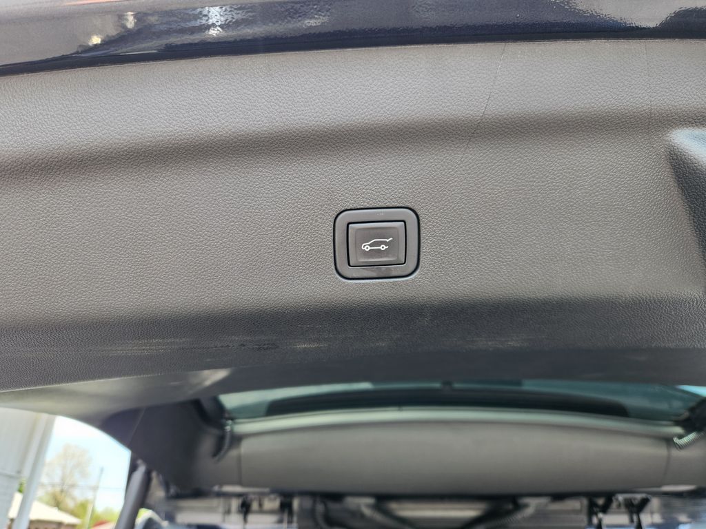 2023 Chevrolet Tahoe Z71 - Photo 16