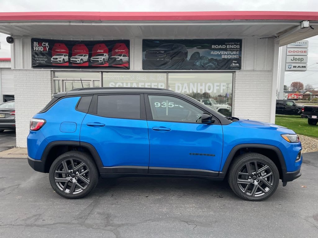 New 2026 Jeep Compass LIMITED ALTITUDE 4X4 Sport Utility