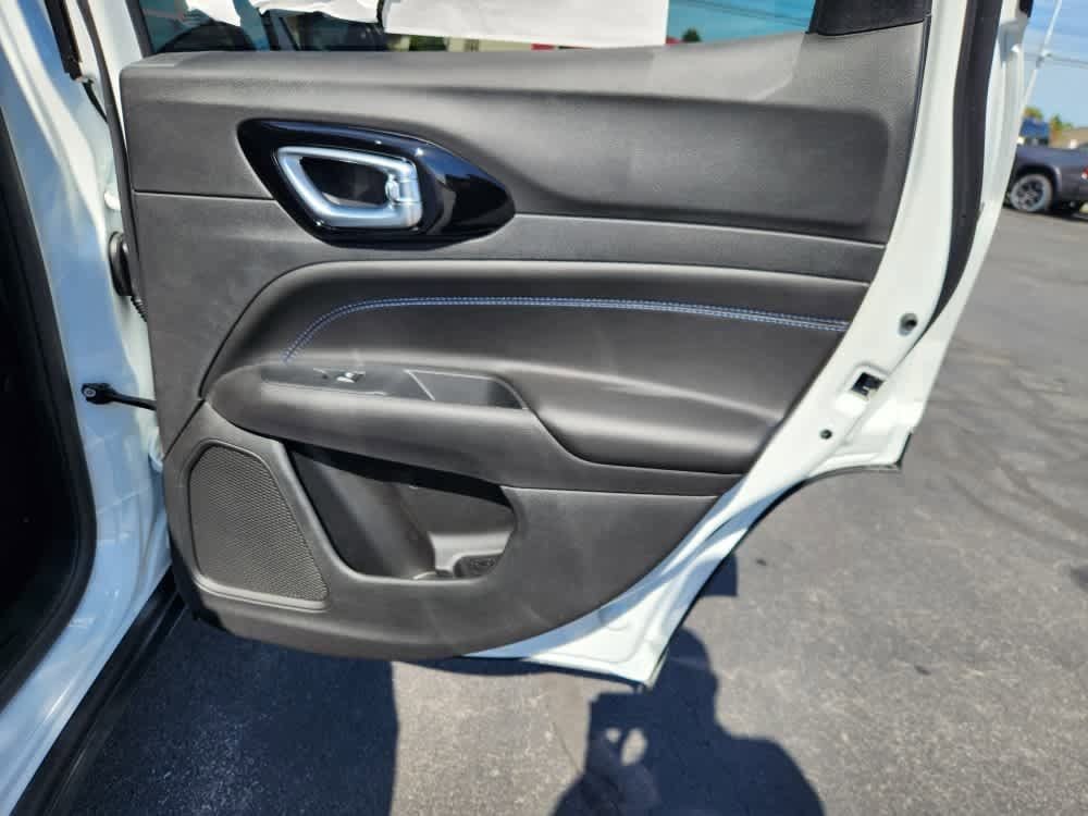 2026 Jeep Compass Limited Altitude - Photo 13