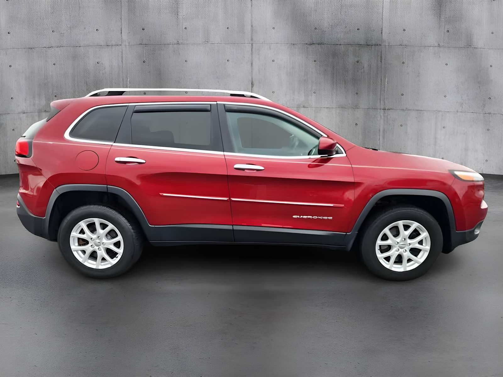 Used 2014 Jeep Cherokee Latitude with VIN 1C4PJMCB9EW110145 for sale in Willard, OH