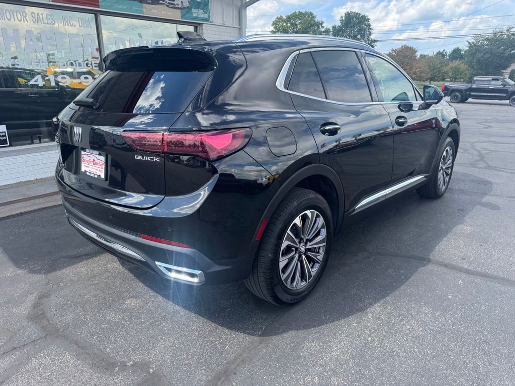 Used 2024 Buick Envision Preferred SUV