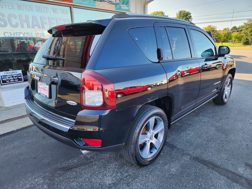 Used 2017 Jeep Compass Latitude SUV