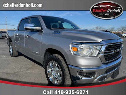 2022 Ram 1500 Big Horn/Lone Star Truck Crew Cab