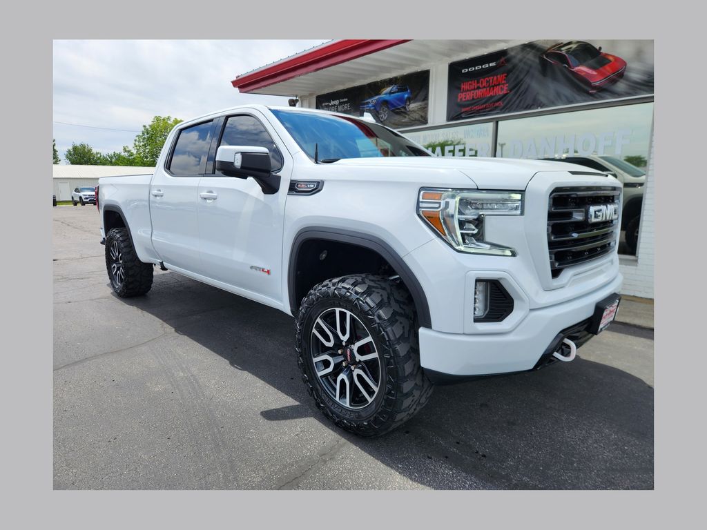 2022 GMC Sierra AT4 4WD Crew Cab Short Box's photo