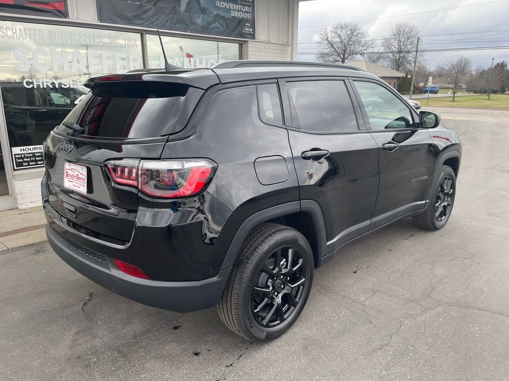 New 2026 Jeep Compass LATITUDE ALTITUDE 4X4 Sport Utility