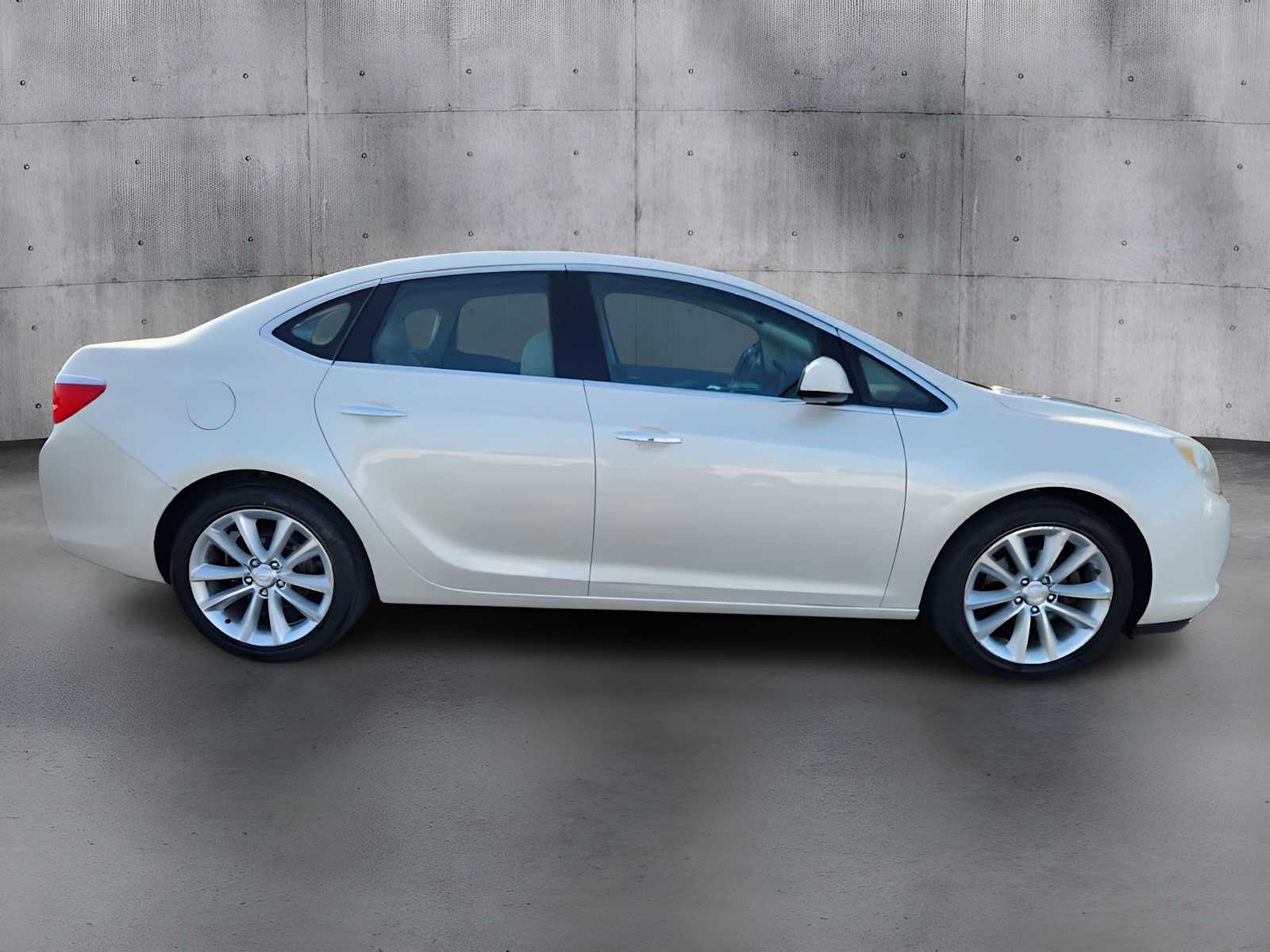 Used 2014 Buick Verano 1SG with VIN 1G4PR5SK9E4196788 for sale in Willard, OH