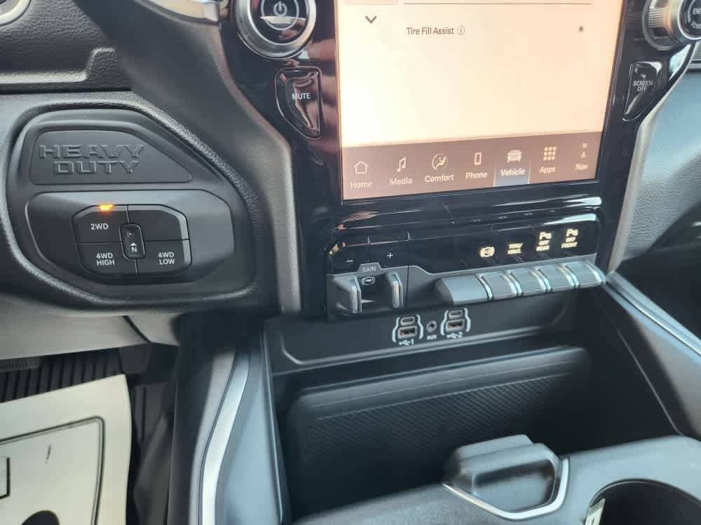 2026 RAM 2500 Big Horn - Photo 27