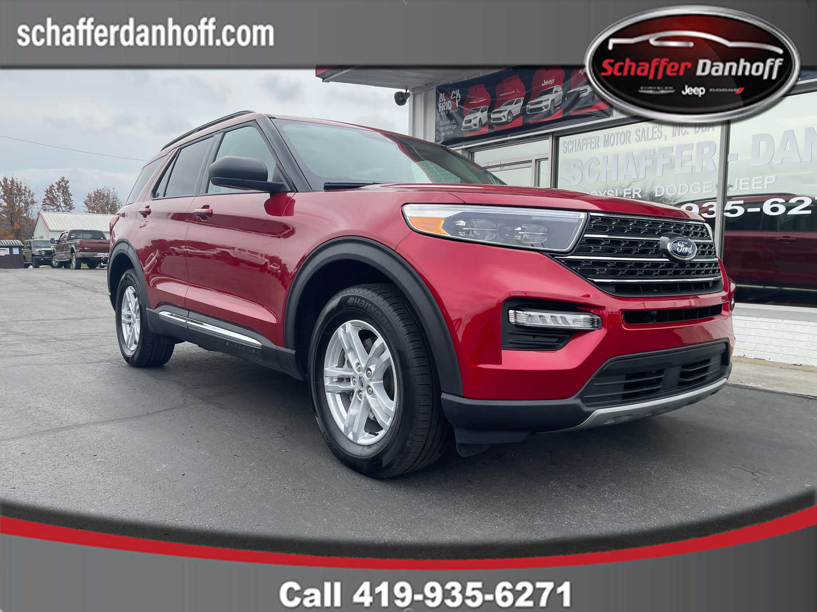 2024 Ford Explorer XLT's photo