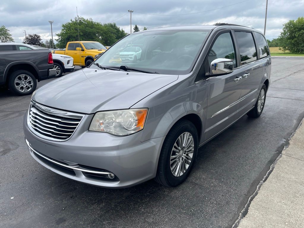 Used 2013 Chrysler Town & Country Touring-L with VIN 2C4RC1CG7DR736586 for sale in Willard, OH