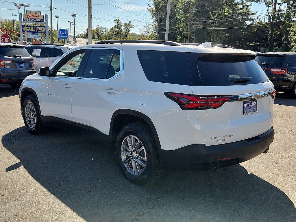 Used 2022 Chevrolet Traverse LT Cloth w/1LT SUV